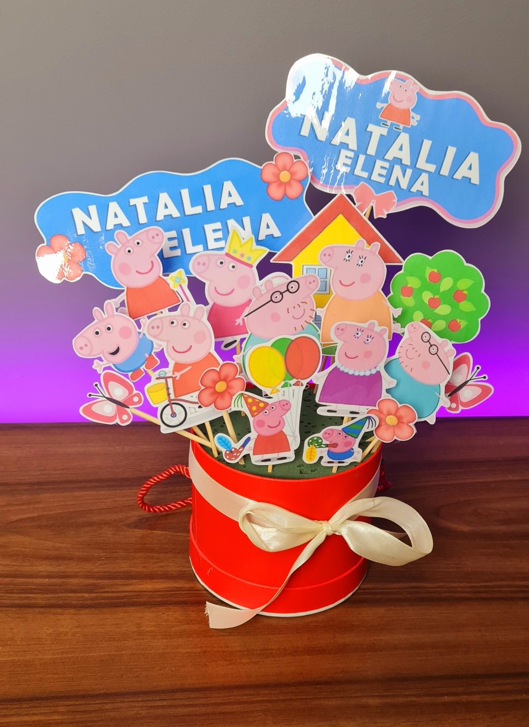 Toppere tort cu tema Peppa pig+ TRANSPORT GRATUIT