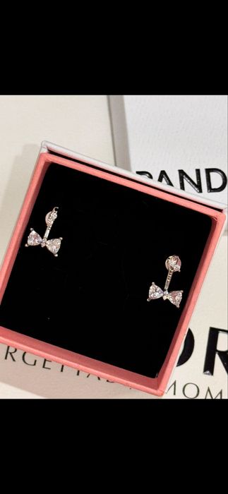 Пандора обеци Pandora