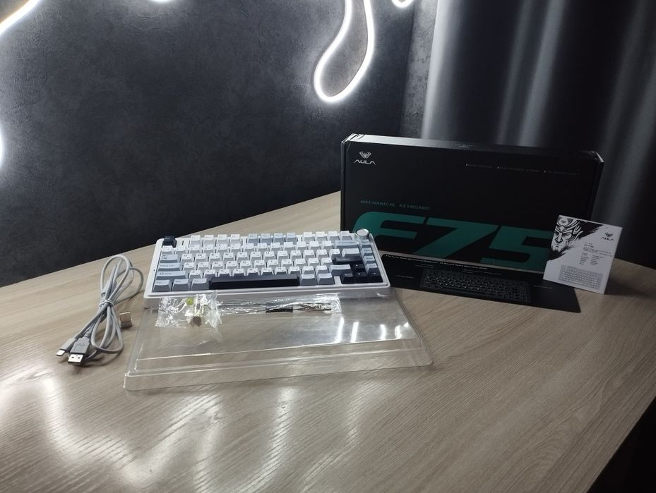 Клавиатура aula f75