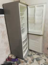 Холодильк самсунг
