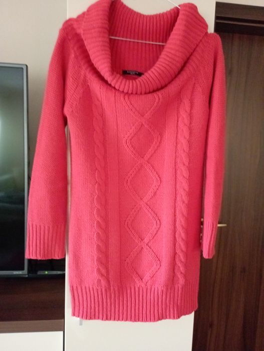 Vând din garderoba personală 5 pulovere