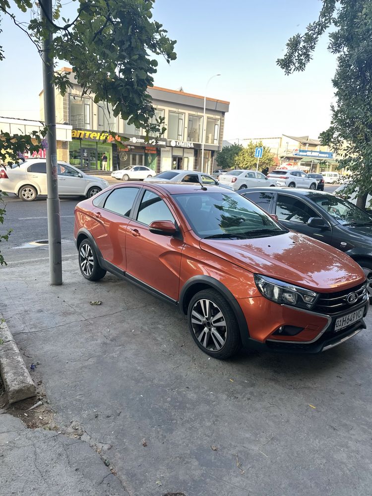 Lada vesta cross