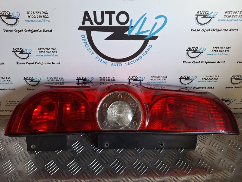 Stop aripa stanga Opel Combo D