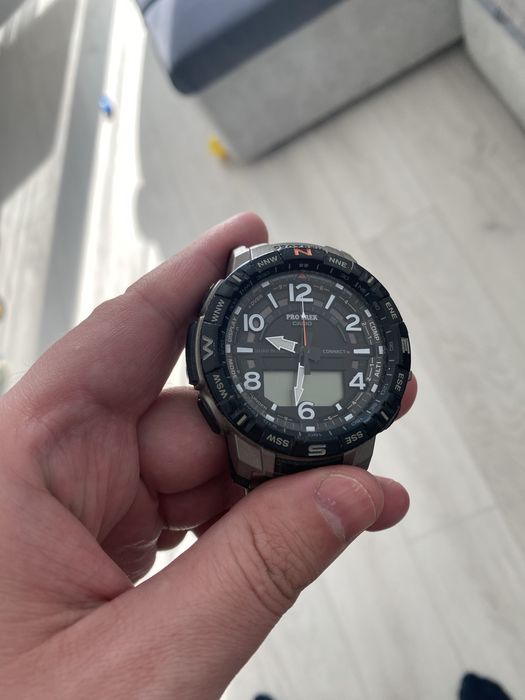 Ceas Casio Pro Trek 5601 PRT-B50 Curea Titan