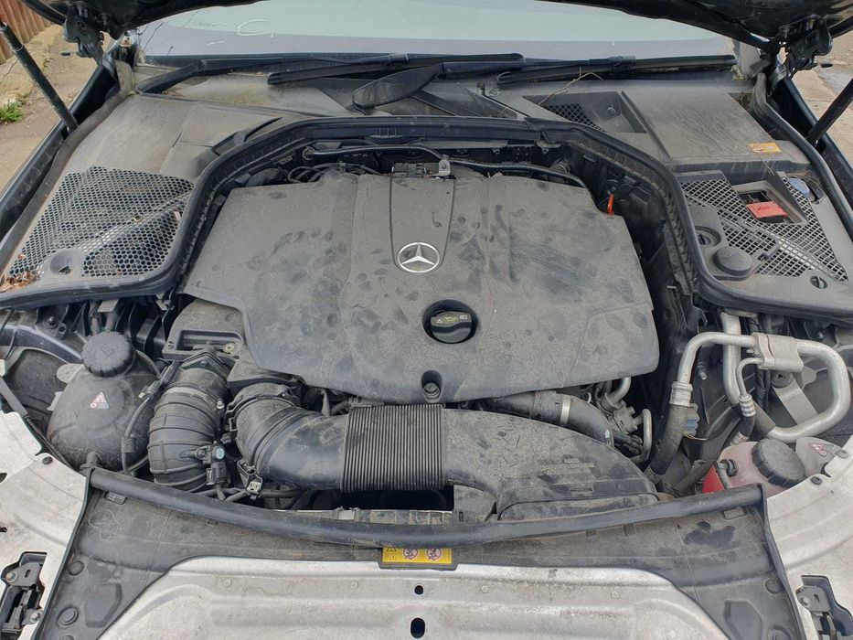 Dezmembrez Mercedes C Class 2.2D Decapotabil 2017