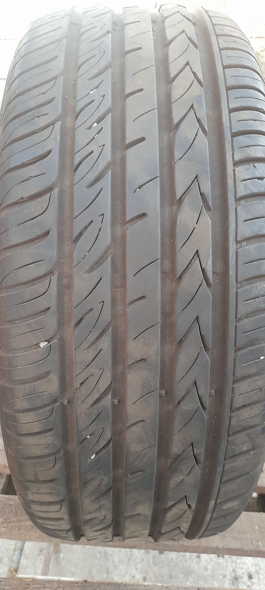 Anvelope 225 55 R17 Vara