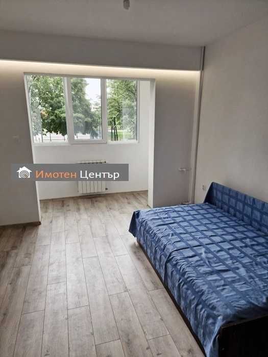 Продава се Тристаен апартамент в София, Толстой - 60 кв.м за 2300 €/кв.м - Снимка #2