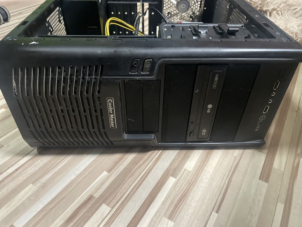 Кутия за компютър Cooler Master