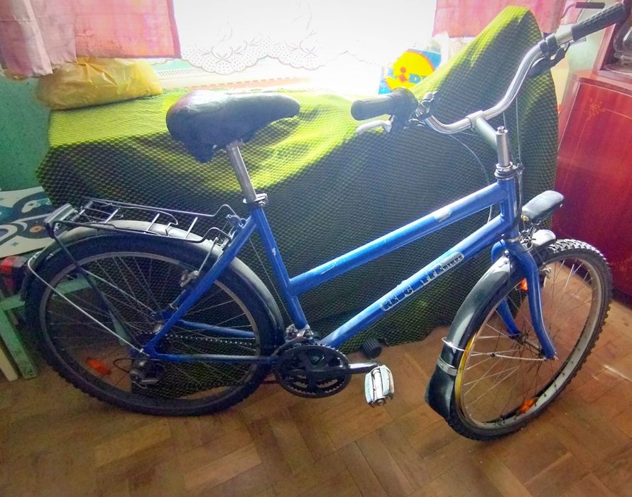 Vând bicicletă preț negociabil