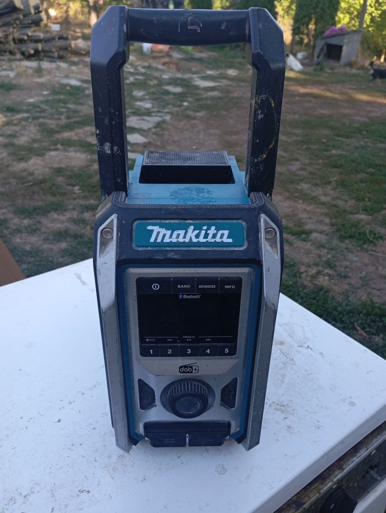 Makita блутут радио
