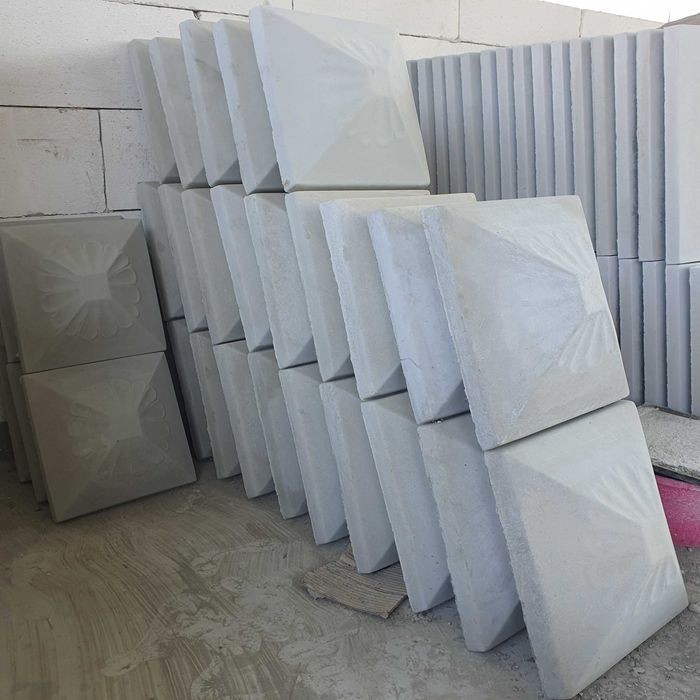 Capace pentru stalpi de gard dimensiuni 25-50cm