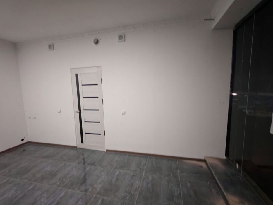 Сдаются 2 помещения.На рынке Ойдин.