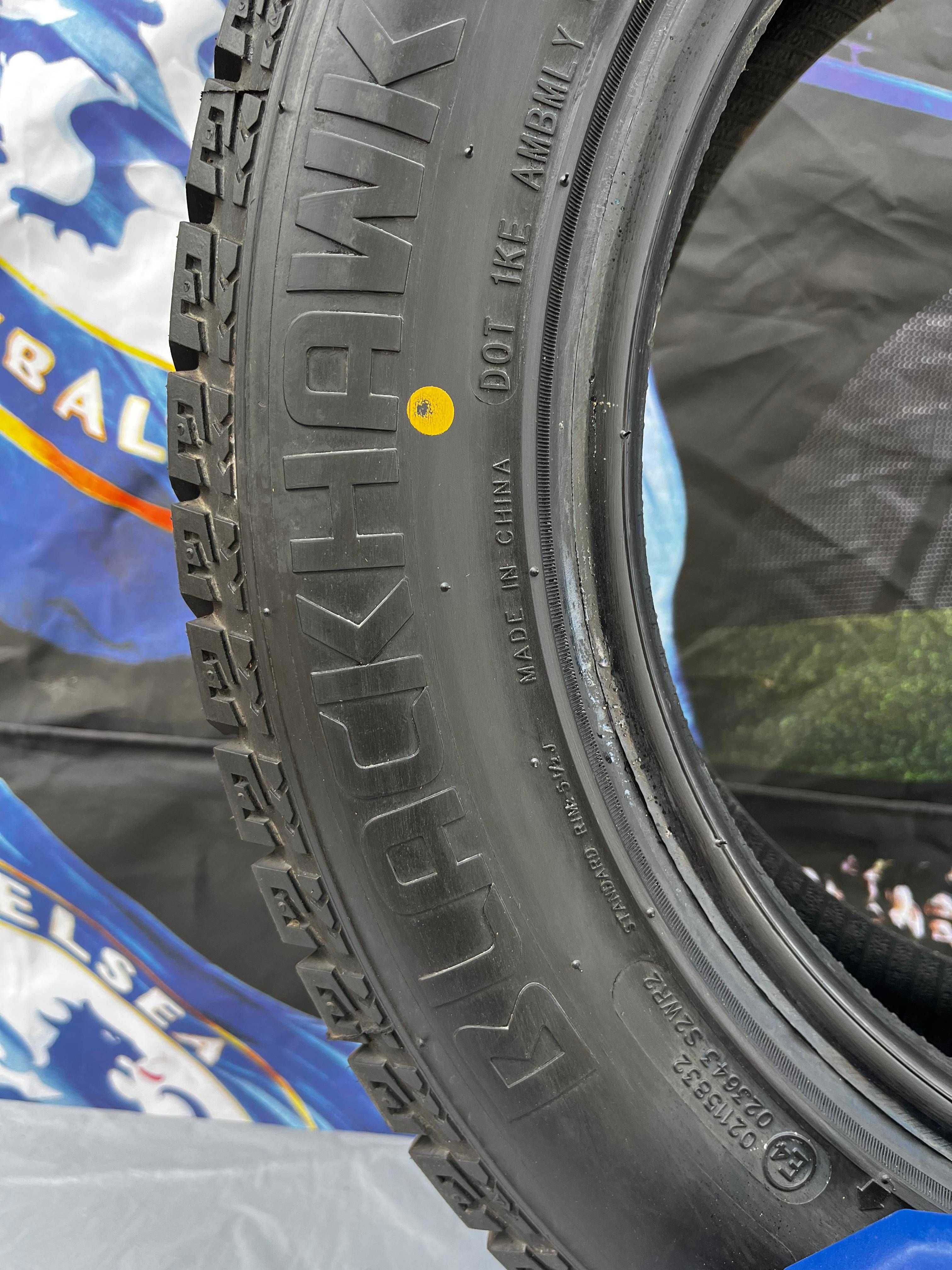 Blackhawk HW01 185/65 R15 88T без шипов Комплект шин