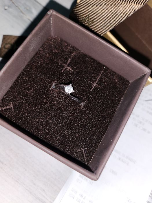 Vând inel diamant 0.28ct