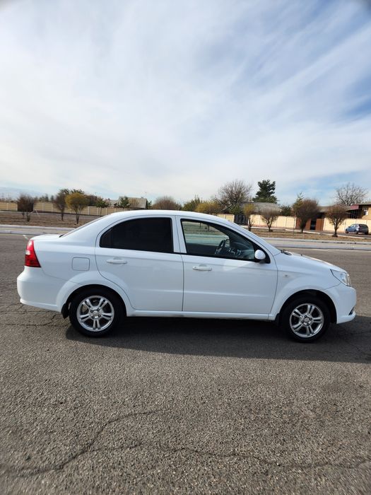 Nexia 3 2019  2 -pozitsiya sotiladi