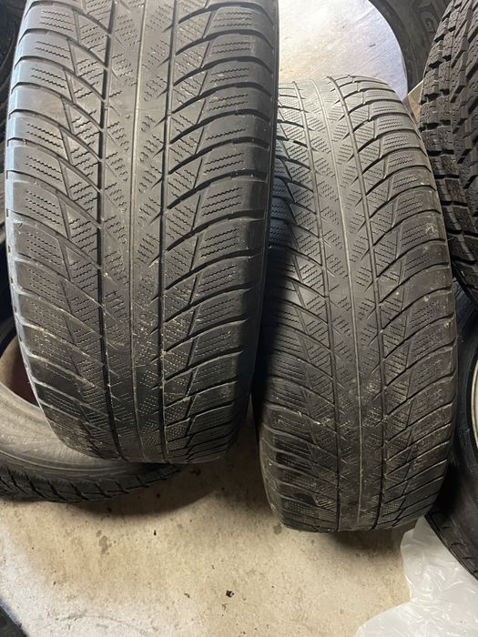 Anvelope iarna 225/60/18 Bridgestone