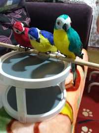 vand 3 papagali artificiali cu pene naturale