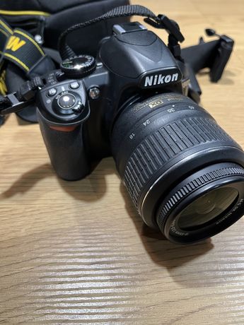 Nikon D3100, speed light SB-28DX