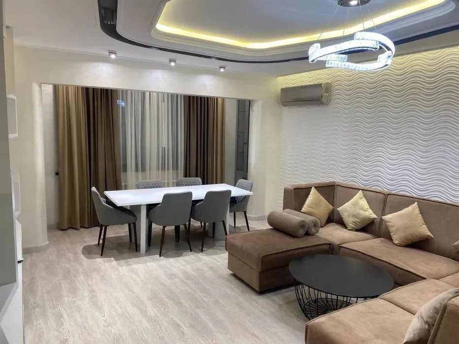 СДАМ СРОЧНО!!! Евро квартиру в центре 2/6/9  Кушбеги  474*