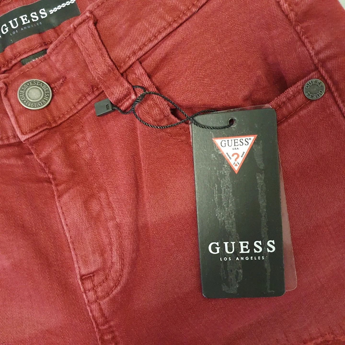 GUESS Нови дънки размер 8 години