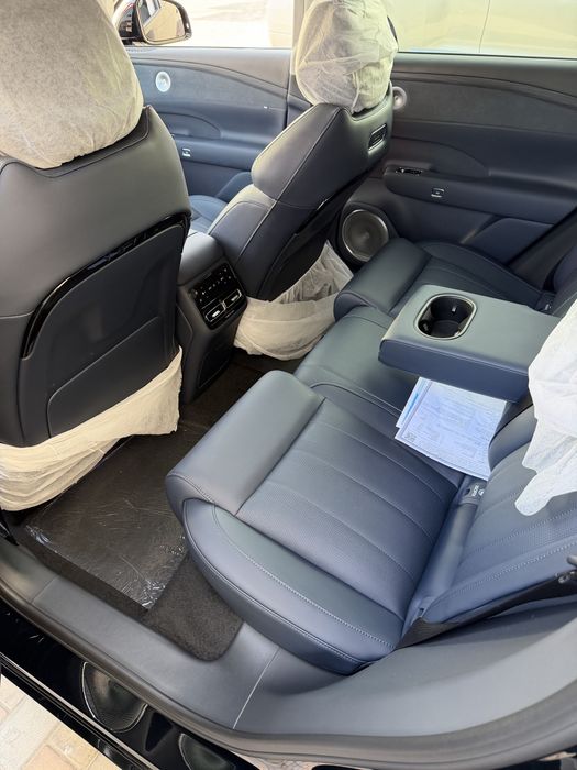 Voyah Free Plus 2026 Eng fulli Srochni sotiladi Servis Garantiya Bor