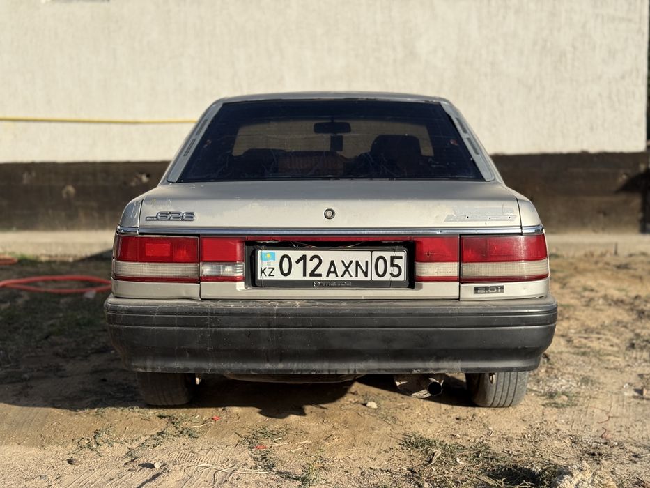 Мазда626 хорошое состоянние только газ бензин не работает