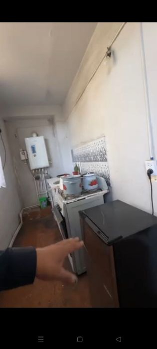 Kvartira sotiladi Nurafshon Mikrorayon