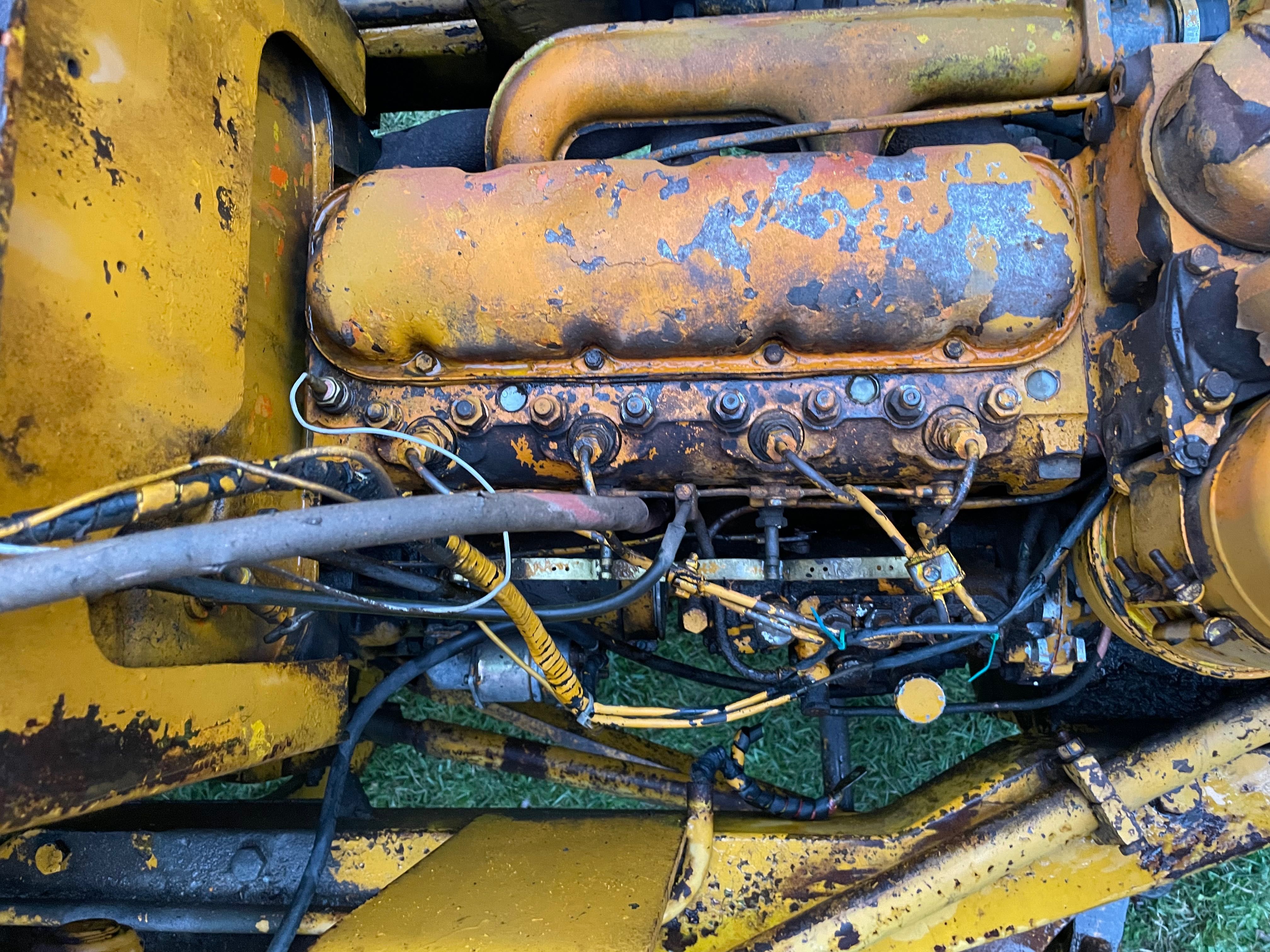 Tractor Fiat încărcător și cupa escavare .