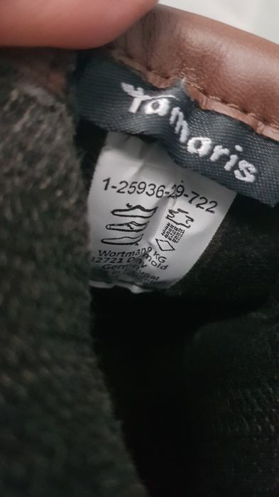 Vand ghete dama marimea 39 din piele.