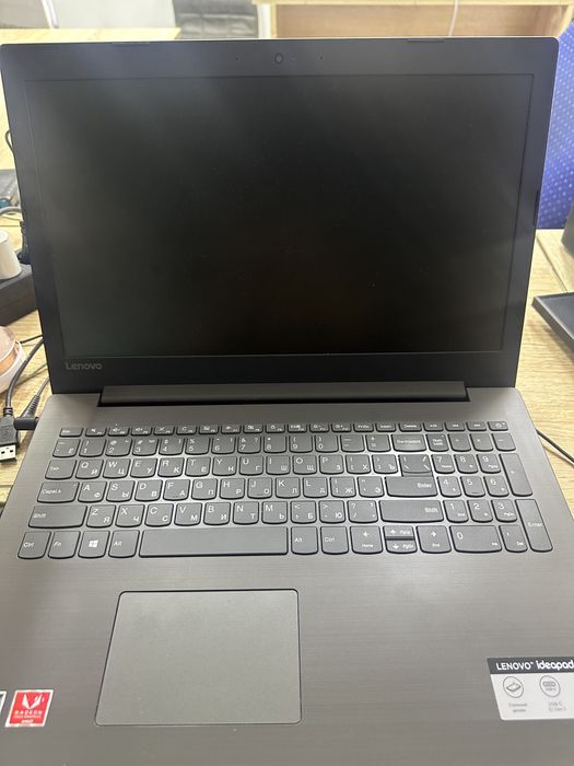 Продам ноутбук новый