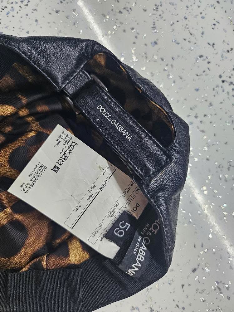 Кожена шапка Dolce Gabbana