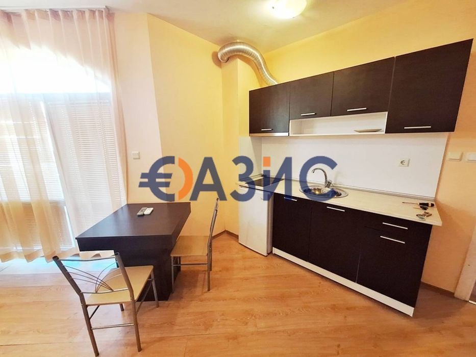 Продава се Едностаен апартамент в к.к. Слънчев бряг - 42 кв.м за 1131 €/кв.м - Снимка #6