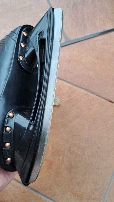 Patine Roces Slapshot Black -- piele -- ca noi!