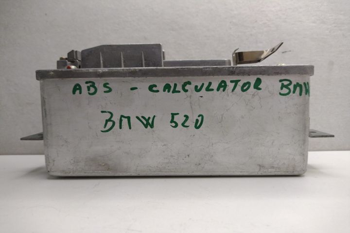 Calculator ABS Bosch 0265100049 / 07004101 / 158958 BMW Seria 5 E34