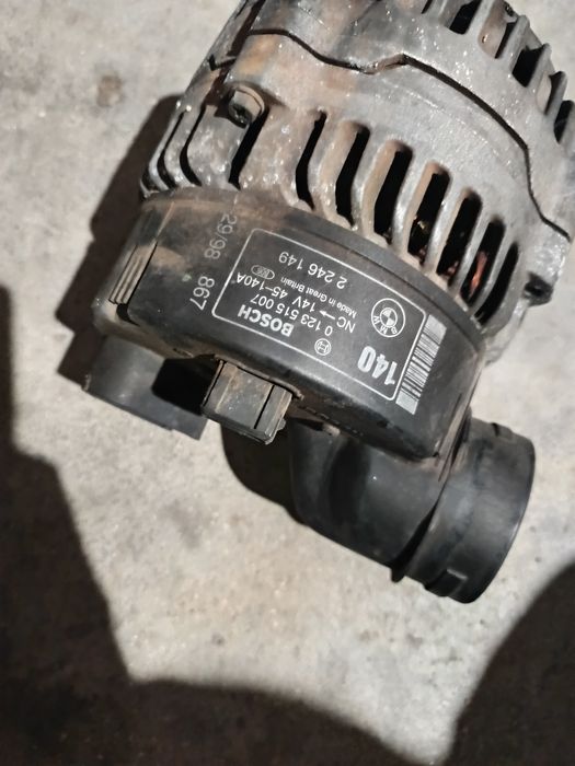 Генератор за бмв е39 525 тдс