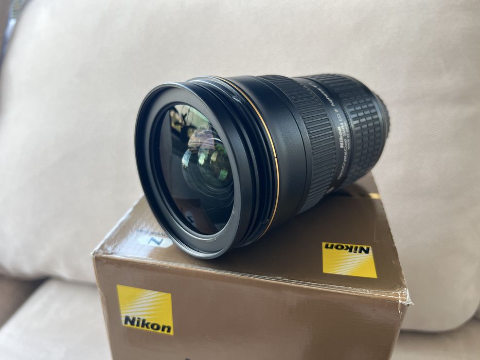 AF-S Nikkor 24-70mm f/2.8G ED обектив Nikon