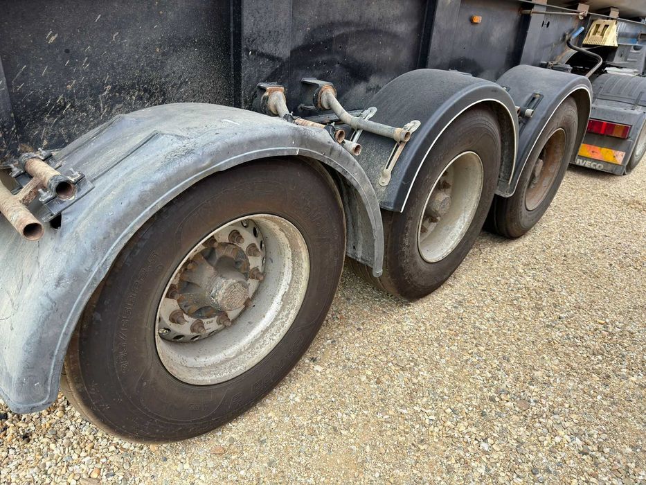 Semiremorca Kroger 2010