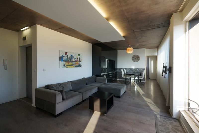 Дава се под наем Тристаен апартамент в София, Горубляне - 120 кв.м за 1500 € - Снимка #1