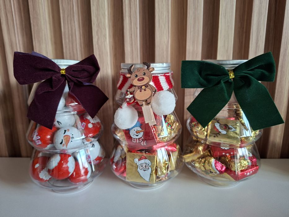 Коледни подаръци