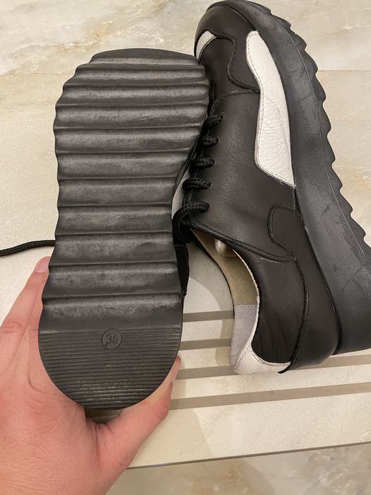 Pantofi din piele marimea 36