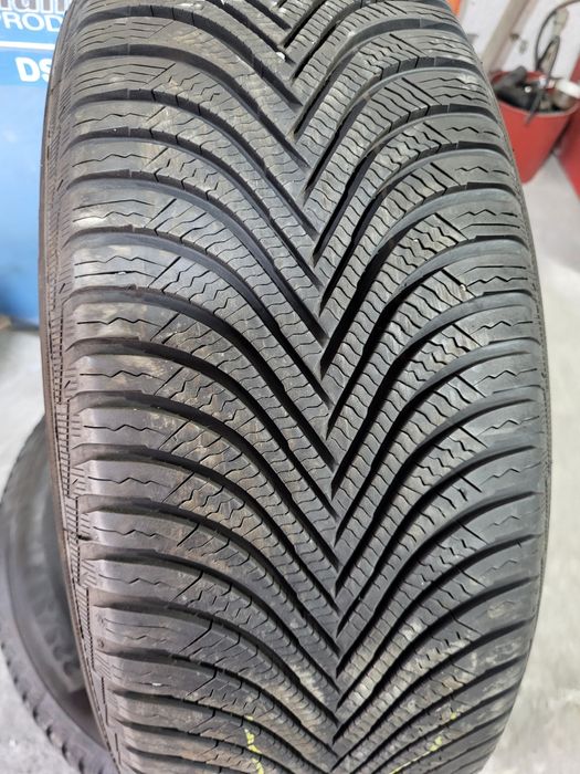 2 бр 225/55/17 Michelin зимни гуми