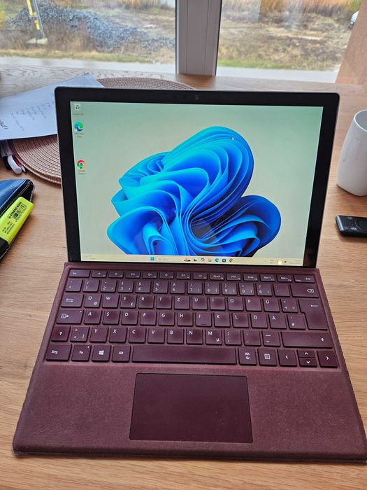 Microsoft Surface Pro 6
