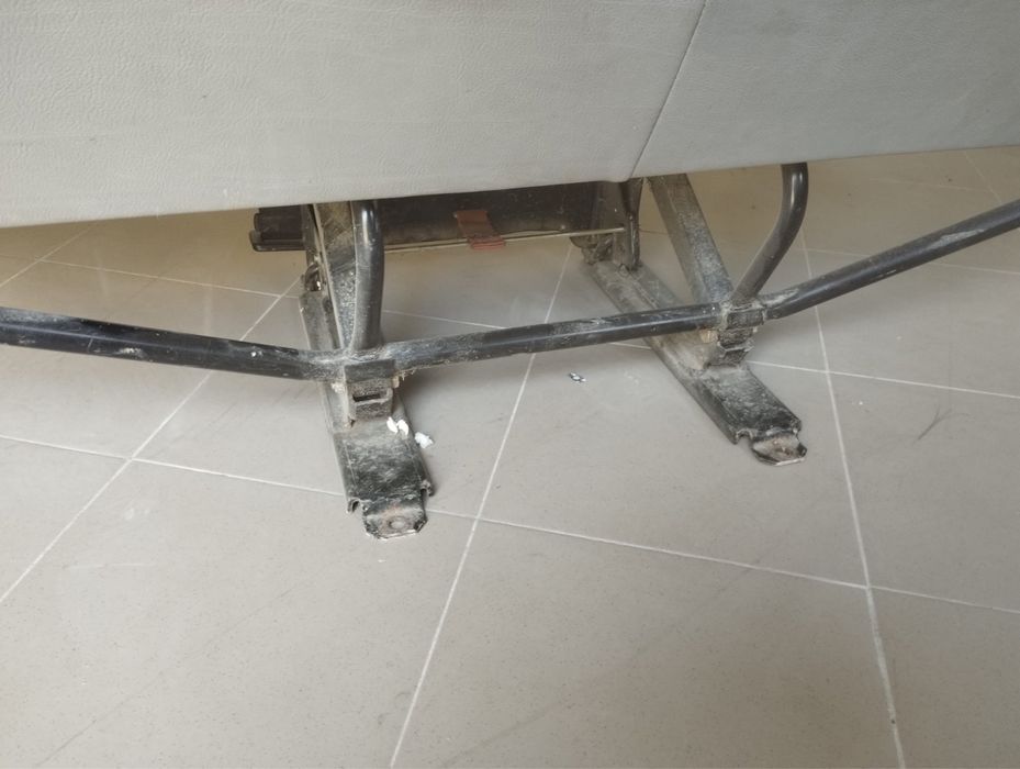 Vand bancheta Volkswagen Transporter 3 locuri