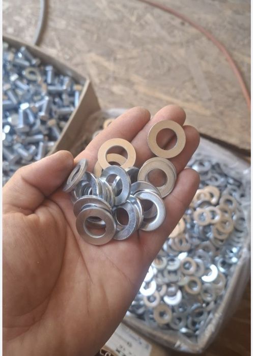 Suruburi 8.8 zincate m 16, saibe grower,saibe normale, piulite