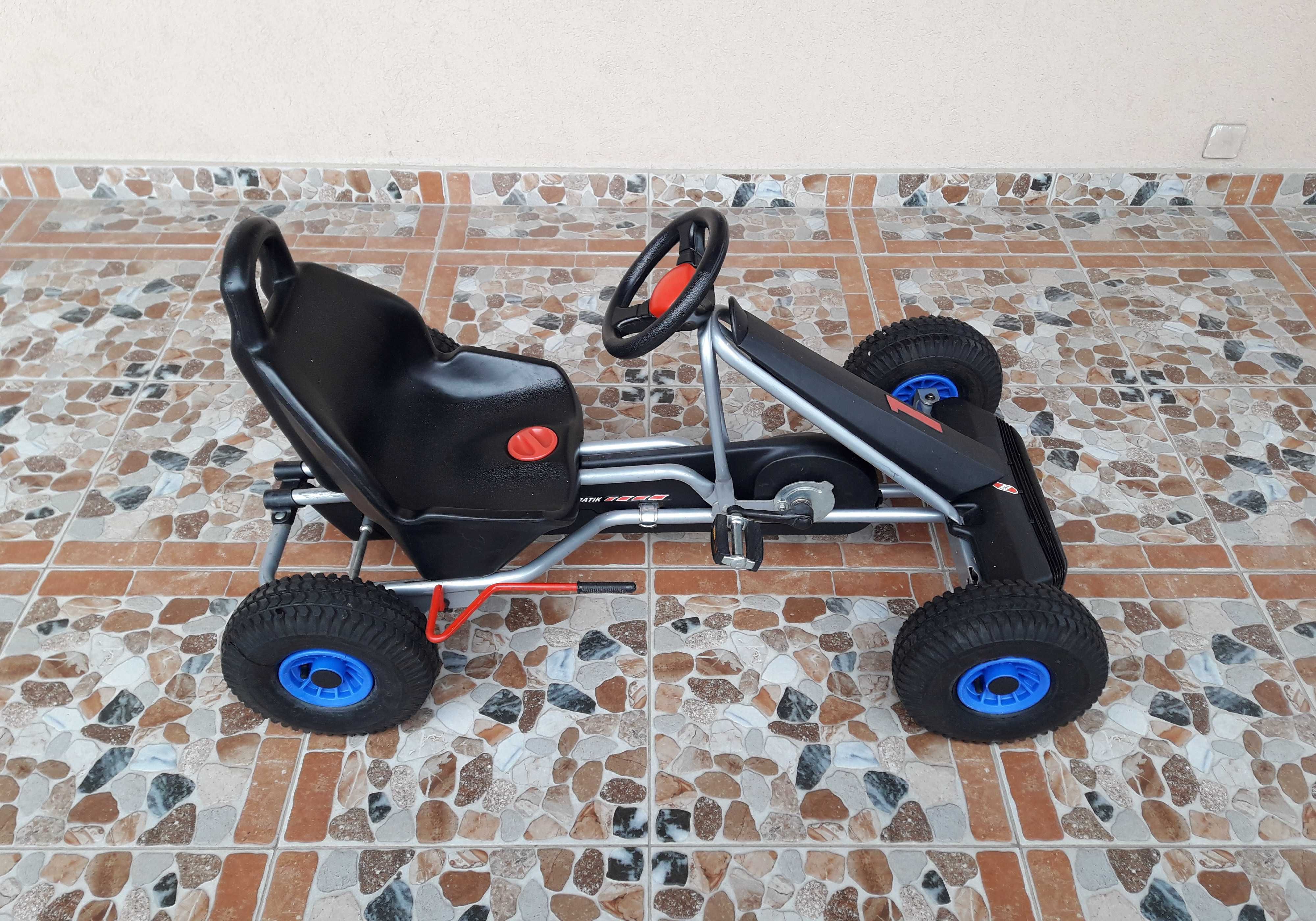 Cart (kart) cu pedale pentru copii PUKY F600L – gri cu roșu