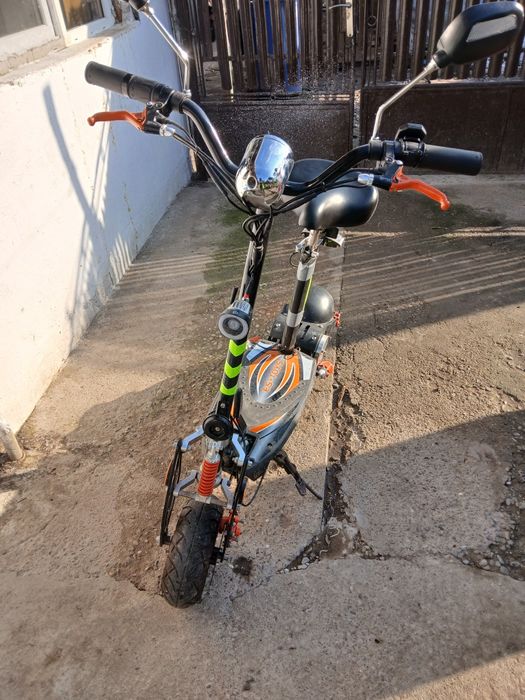 Trotineta electrica  de vanzare