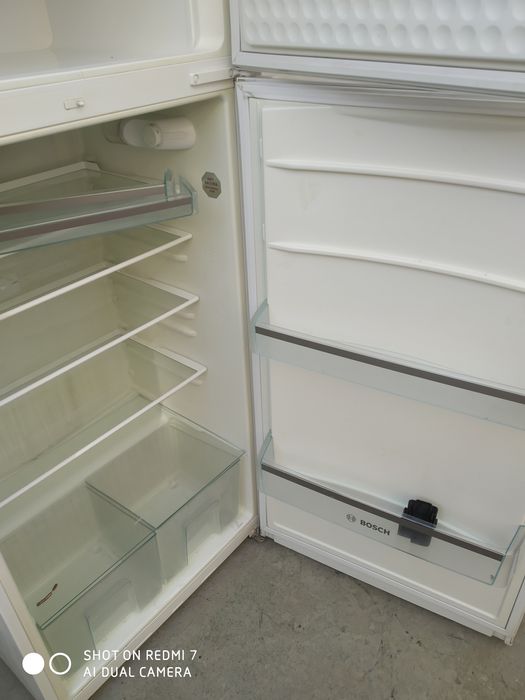Холодильник BOSCH