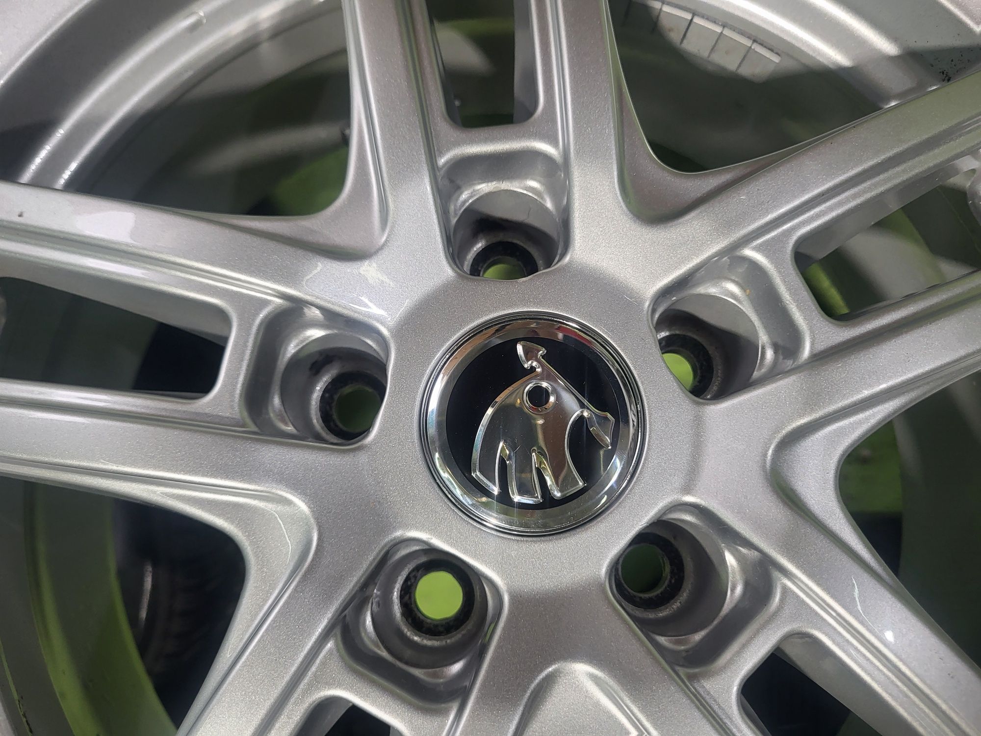 16 5x112 Skoda лети джанти 5х112 шкода
