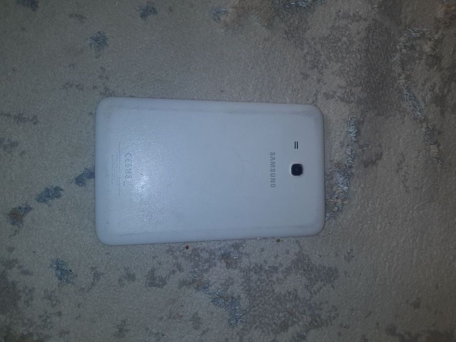 Samsung tab3 lite narx 450min narxini kelishaniz