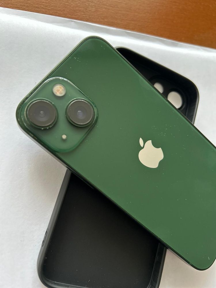 vand Iphone 13 Mini Green